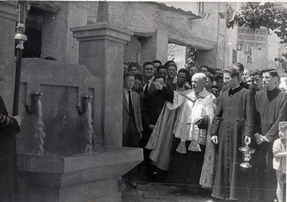 Bendición de las fuentes de Blesa en 1958